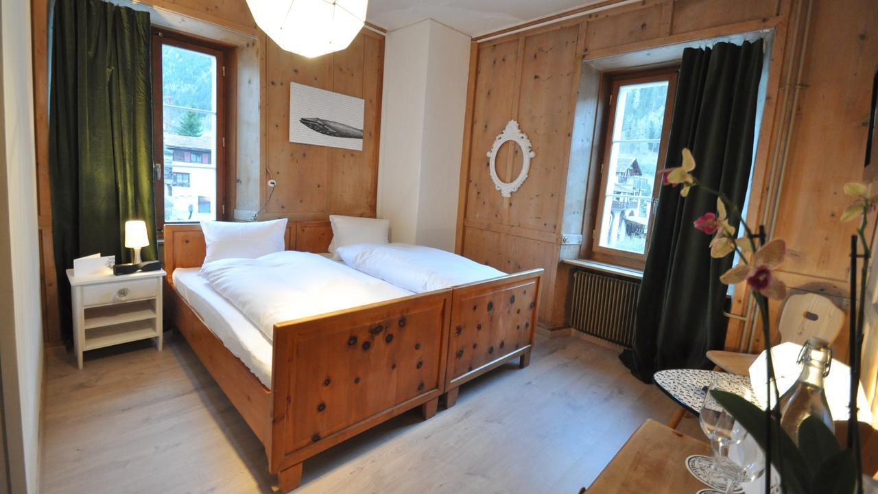 Hotel Post Andeer Exteriör bild
